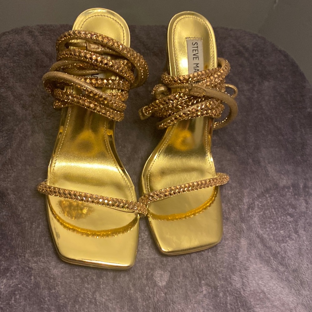Steve Madden Uplift-R Rhinestone Embellished Ankle Wrap Dress Sandals size 6.5M